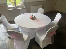 pink-table